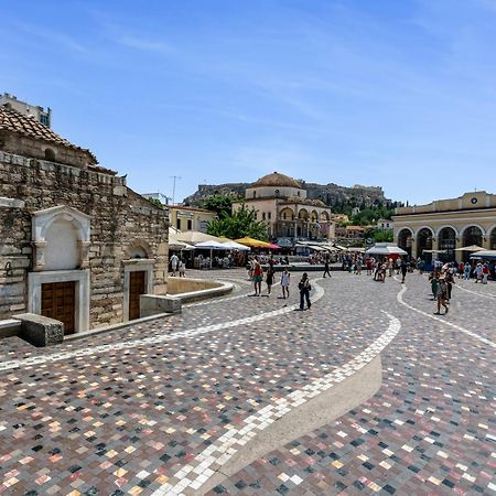 Yalarent Luxury Apartments In The Heart Of The City Атина Екстериор снимка